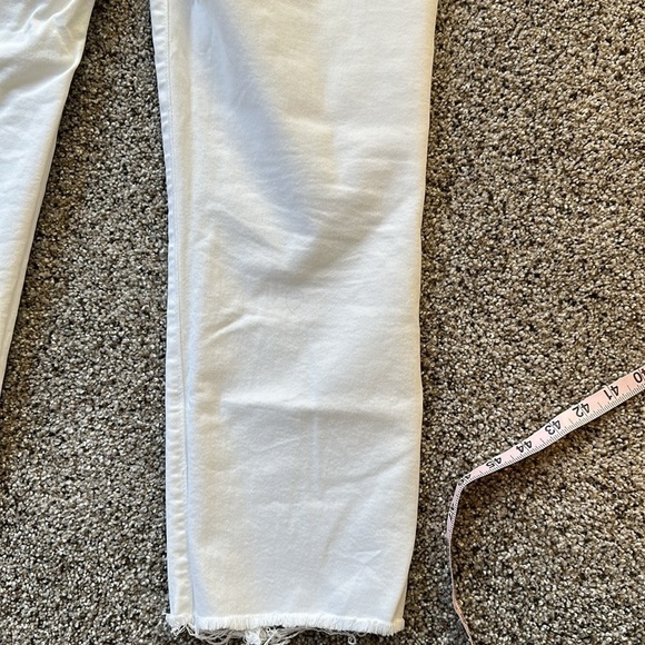 PAIGE Cindy Crop white Stretch Jeans, Size 31 Petite, Like New Condition - Picture 9 of 12